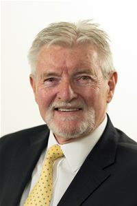 Profile image for Councillor Robert Taylor